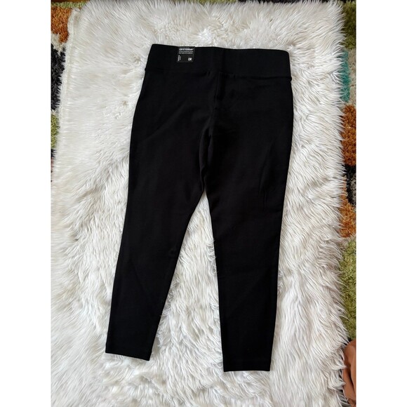 Torrid Pocket Pixie Pants - Picture 6 of 10